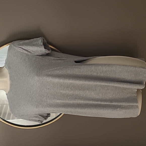 Gray Top Forever 21 - Picture 1 of 4